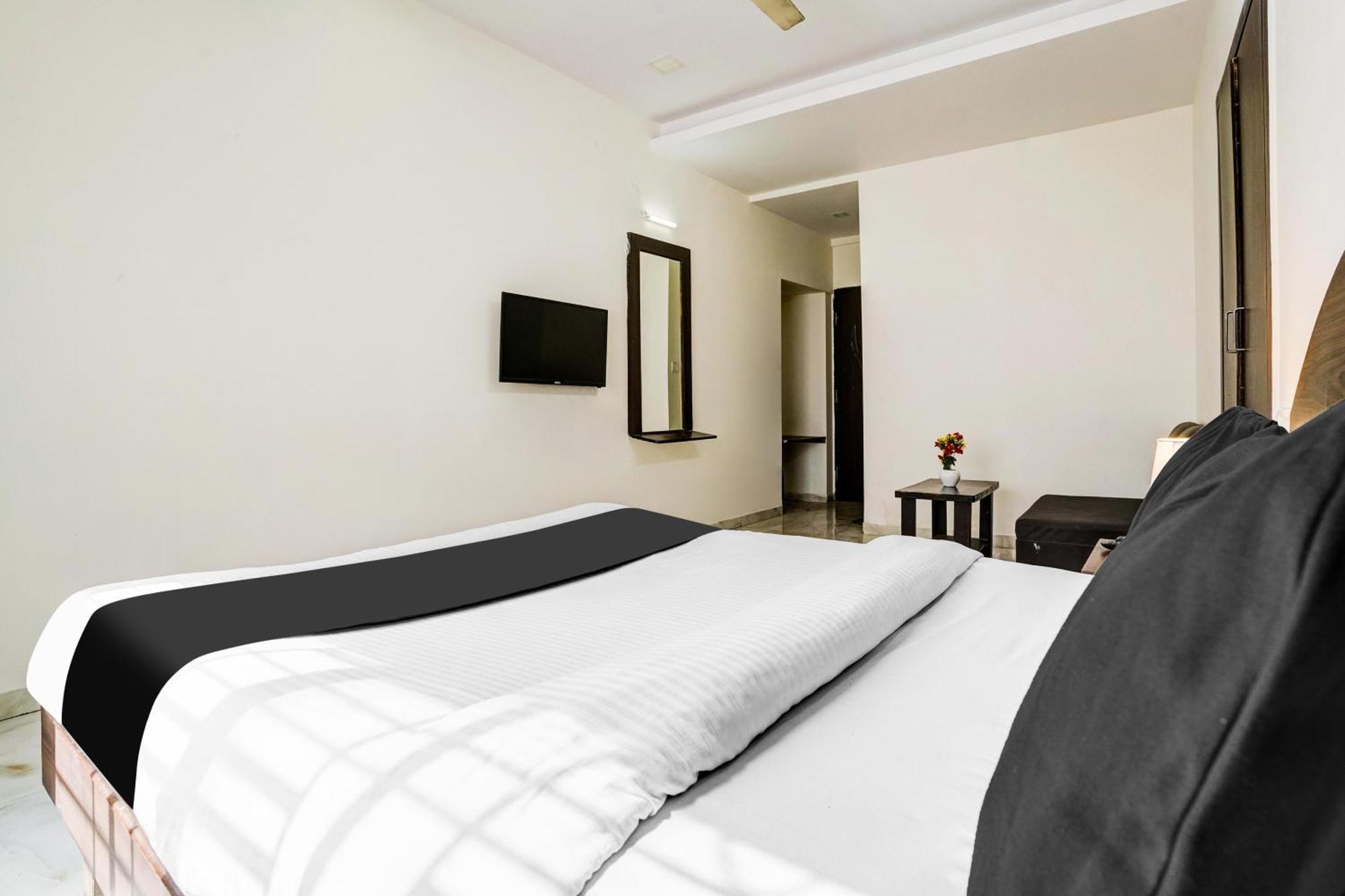 Super Hotel O Nashik Near Vijay Mamta Theatre Formerly Sahara Inn Exterior foto