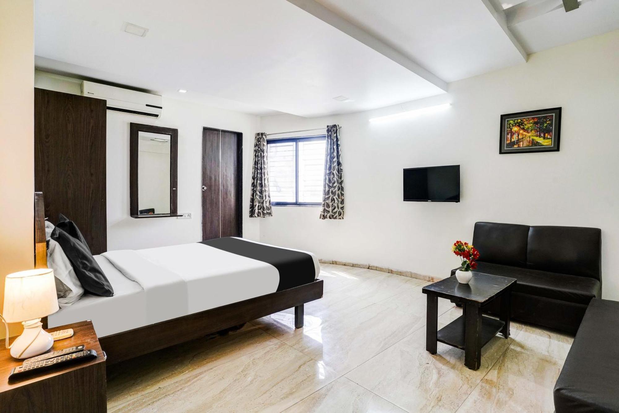 Super Hotel O Nashik Near Vijay Mamta Theatre Formerly Sahara Inn Exterior foto